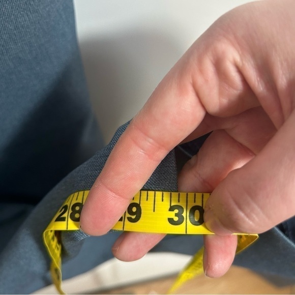 Levi’s Action Slacks Pants Sz 36x30 Blue Pleated Work Career Dress - Picture 6 of 10